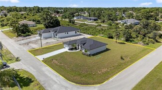 867 Chipley St, Lehigh Acres, FL 33974