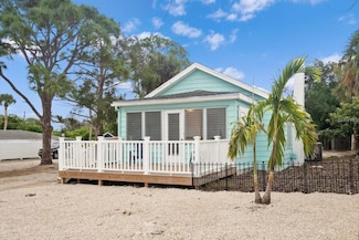 915 S Broadway Unit AB, Englewood, FL 34223