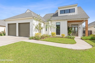221 Redfern St, Lafayette, LA 70508