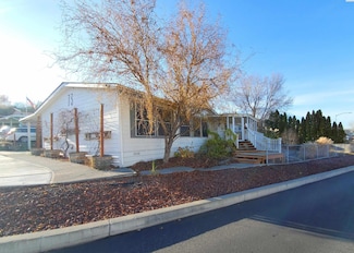 73 Ridgecliff Dr, Richland, WA 99352