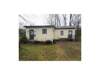 306 W Virginia Ave, Sebring, OH 44672