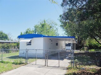 11310 Leisure Ln, Port Richey, FL 34668