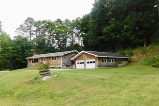 1386 Cold River Rd, North Clarendon, VT 05759