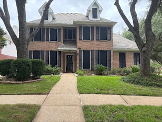17427 Marigold Dr, Sugar Land, TX 77479