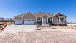 105 Summer Ct, American Falls, ID 83211