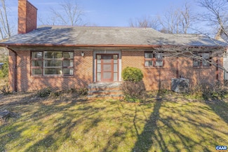 901 Rugby Rd, Charlottesville, VA 22903
