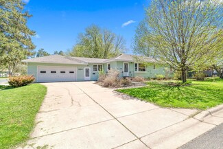 600 Mclean St, Mora, MN 55051