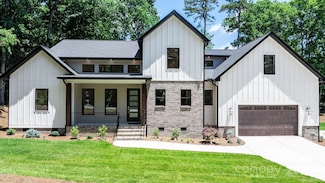111 Greens Rd, Granite Falls, NC 28630