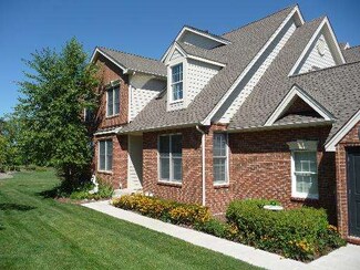 9 Red Tail Dr, Hawthorn Woods, IL 60047