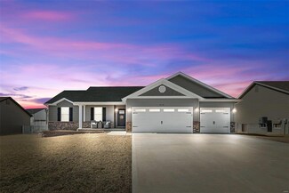 415 Meadow Spring Dr, Troy, MO 63379