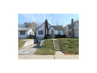 2211 Van Brunt Blvd, Kansas City, MO 64127