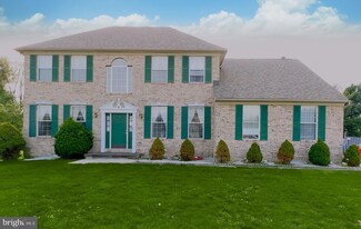 4 Hillary Cir, New Castle, DE 19720