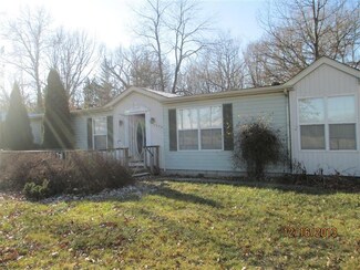 11346 N 600 E, Demotte, IN 46310