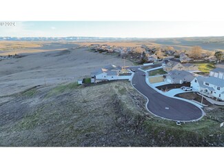 1222 SW 17th Place, Pendleton, OR 97801