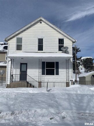 1854 W 8th St, Davenport, IA 52802