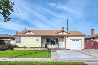 542 W Harvard Ave, Fresno, CA 93705