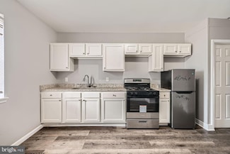816 N Port St, Baltimore, MD 21205