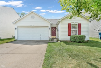 1912 Blue Pine Ln, Indianapolis, IN 46231