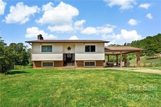 2282 Silvers Welch Rd, Old Fort, NC 28762