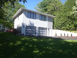4316 Hilltop Rd, Harrisonburg, VA 22801