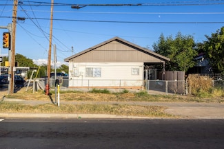 1819 San Dario Ave, Laredo, TX 78040