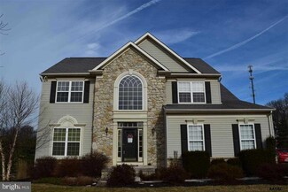 2733 Rexwood Dr, Glen Rock, PA 17327