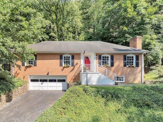 3044 Burnleigh Rd SW, Roanoke, VA 24014
