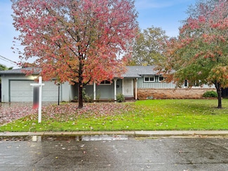 2430 Bridle Path Ln, Sacramento, CA 95864