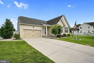 44 Homberg Cir, Dover, DE 19904