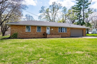 125 Valerian Dr, Forsyth, IL 62535