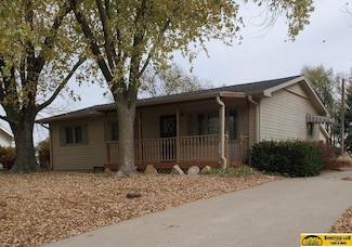 220 Myers St, Odell, NE 68415