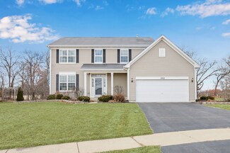 1965 Foxridge Dr, Island Lake, IL 60042