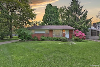 17153 Ryland, Redford, MI 48240