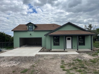160 Diane Dr, Harper, TX 78631