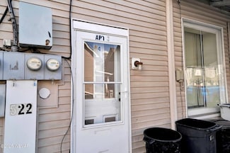 522 Long Run Rd Unit 4, Mill Hall, PA 17751