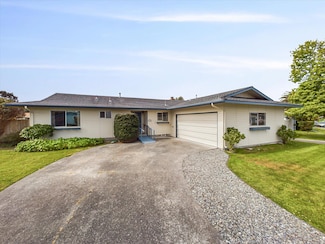 1968 Ernest Way, Arcata, CA 95521