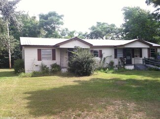 106 Brewer Loop, Nashville, AR 71852