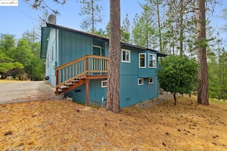 12955 Jackson Mill Dr, Groveland, CA 95321