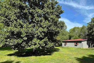 658 E Wood Ave, Clinton, IN 47842