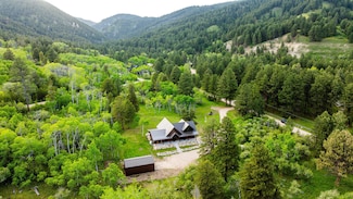 210 N Piney Rd, Story, WY 82842