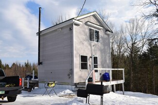 61 Knob Rd, Whitefield, NH 03598