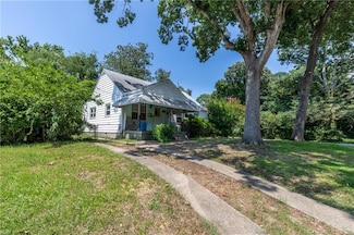 1370 Boxwood Cir, Norfolk, VA 23518