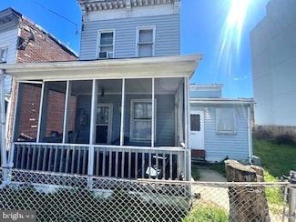 2003 Fairlawn Ave SE, Washington, DC 20020