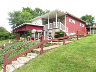 121 American Ave, Smith Township, PA 15054