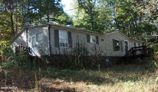 61 Holly Cir, Carrollton, GA 30116