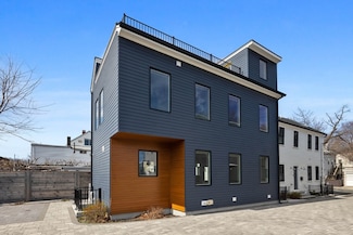 152 Charles St Unit 2, Cambridge, MA 02141