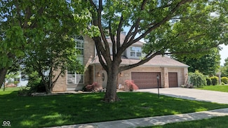 8598 Lantern Farms Dr, Fishers, IN 46038