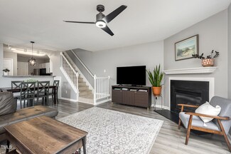 2029 Thornblade Dr, Raleigh, NC 27604