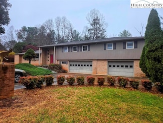 1824 Chrosaro Place, Lenoir, NC 28645