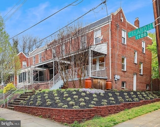 1732 Girard St NE, Washington, DC 20018